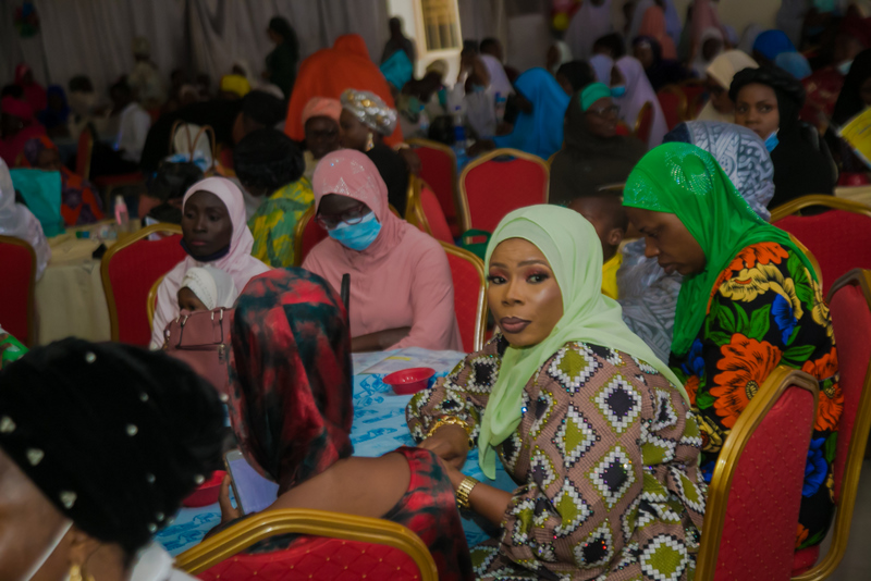 Cross Section of Parents and Guest